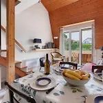 Le Cormoran Apartment *